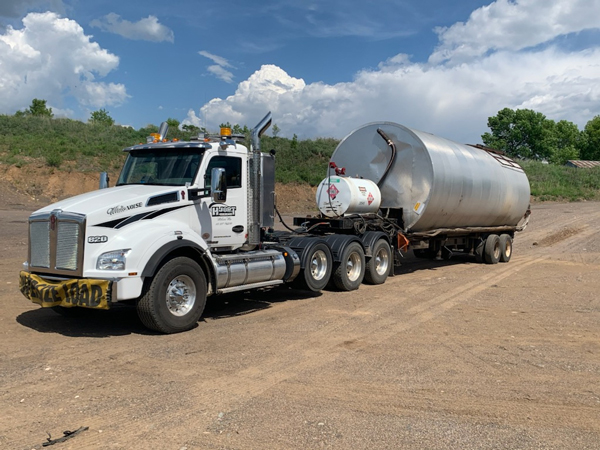 Hjort Excavating Improves Driver Retention With Fleet Of Kenworth W990s And T880s