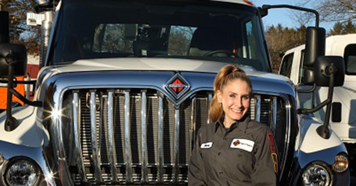 Women In Navistar’s Service Network Helping Drive Female Technician Recruitment
