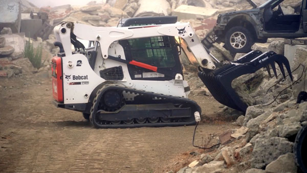 Bobcat Company Announces New Partnership With National Disaster Search Dog Foundation