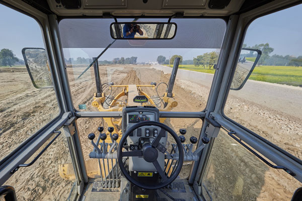 Cat Introduces New 120 GC Motor Grader