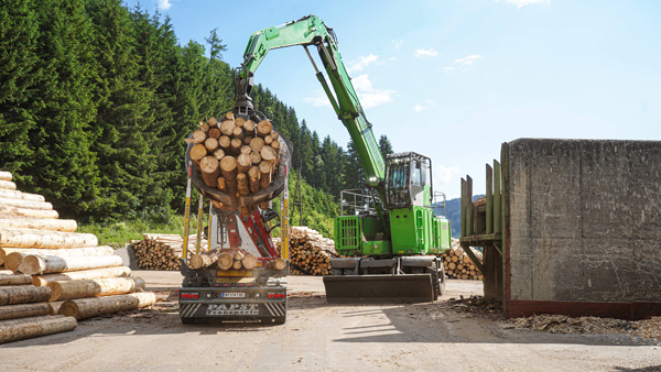 Log Yard Operator Turns To Sennebogen Engineers To Create Ideal Machine