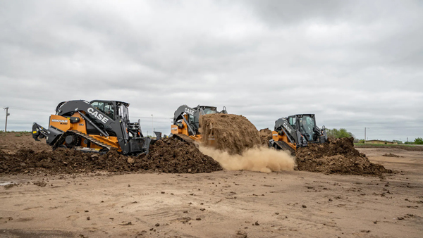 CASE Launches New Minotaur DL550 Compact Dozer Loader