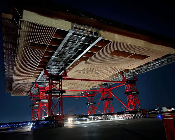 Mammoet Transports Structures For PDX Terminal Expansion