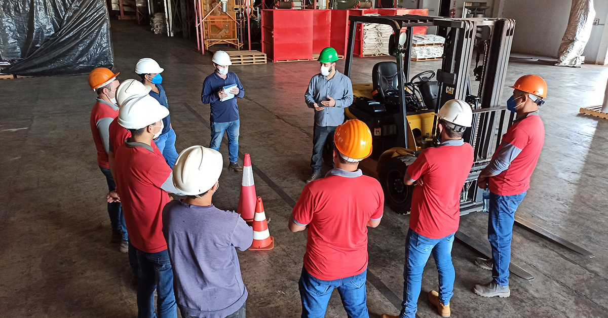 Adecco Canada Launches Forklift Upskilling Program. Photo by Pixabay/pgcuellar