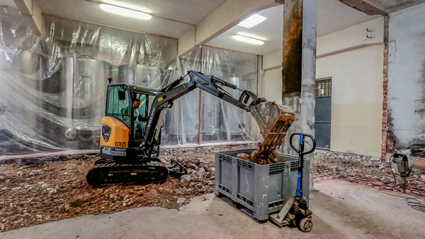 Volvo CE Adds Electric Power To Customers Sites