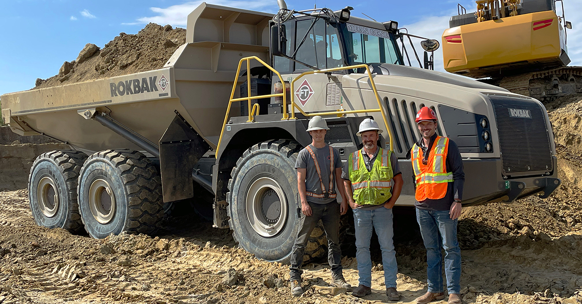 Rokbak Arrives In Alberta With Three More RA40s