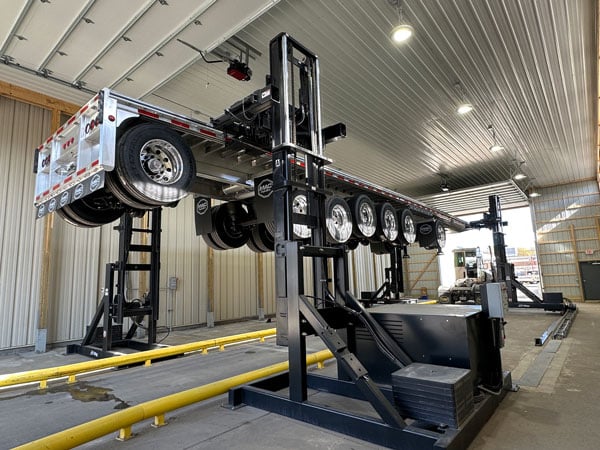 LiftWise Introduces Trailer Stacker