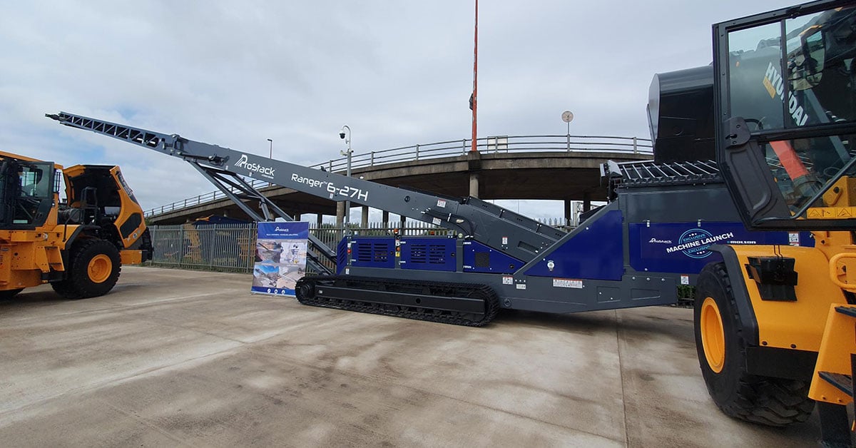 ProStack Unveils New Ranger 6-27H Tracked Conveyor