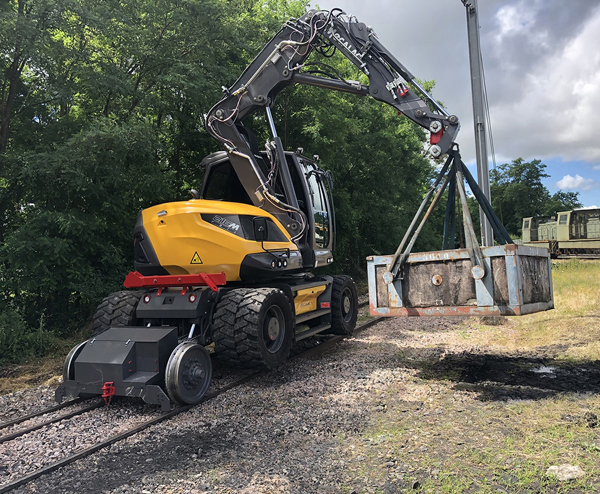Mecalac Introduces Next Generation 216MRail For North America