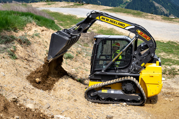 New Holland Launches C330 Compact Track Loader