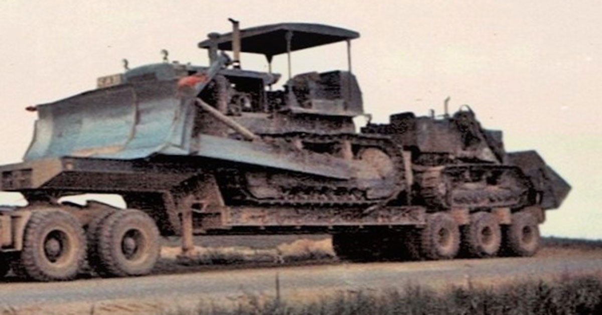 A Trucker's Tale - Flatbeds & Lowboys