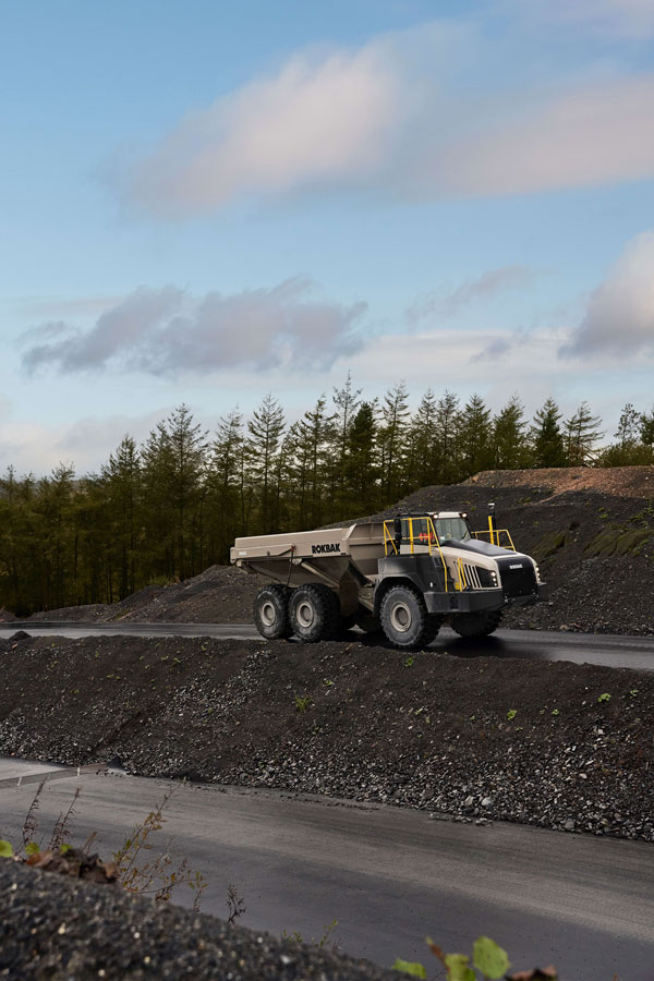 How To Choose An Articulated Hauler