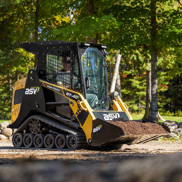 Yanmar Introduces New Compact Equipment Lineup