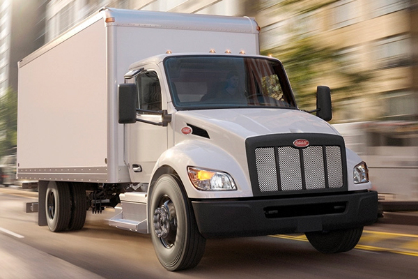 Peterbilt Enhances Red Oval Certified Program