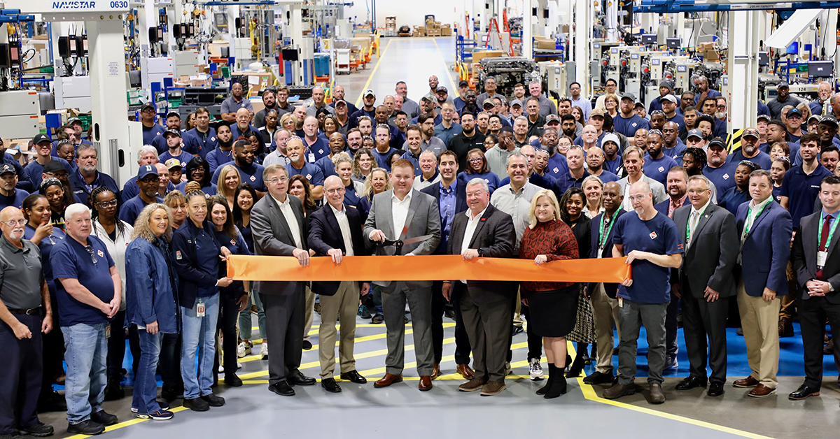 Navistar Begins International S13 Integrated Powertrain Production