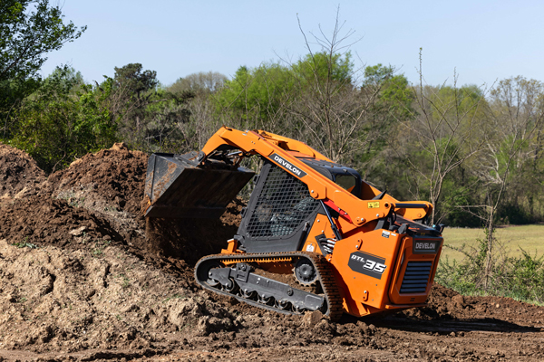DEVELON Introduces New DTL35 Compact Track Loader