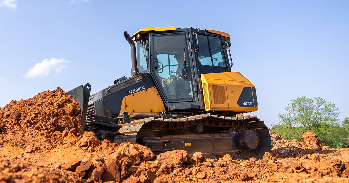 Hyundai Introduces HD100 Tracked Dozer