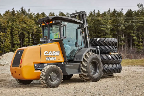 Case Upsizes Equipment For Landscaping