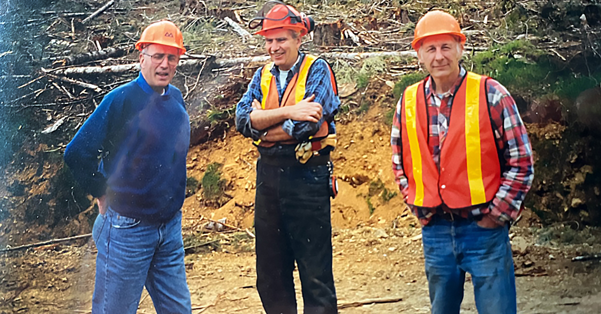 Kenny's Loggin - Supervising the Supervisors