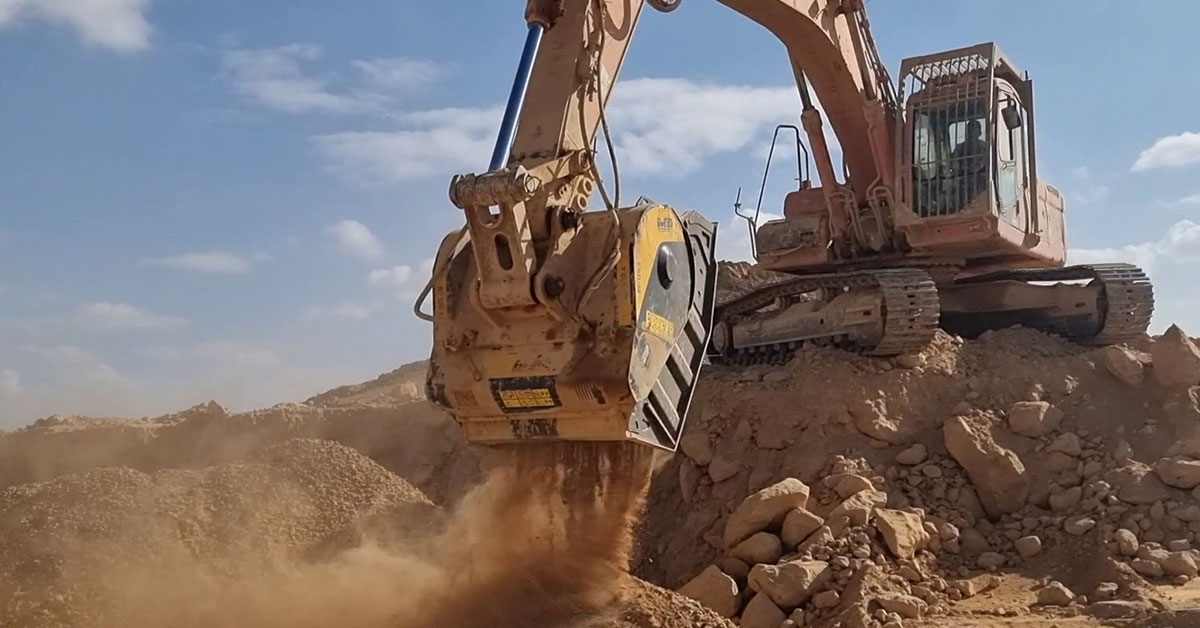 Choosing Crusher Buckets As Primary Crushers In A Quarry Setting