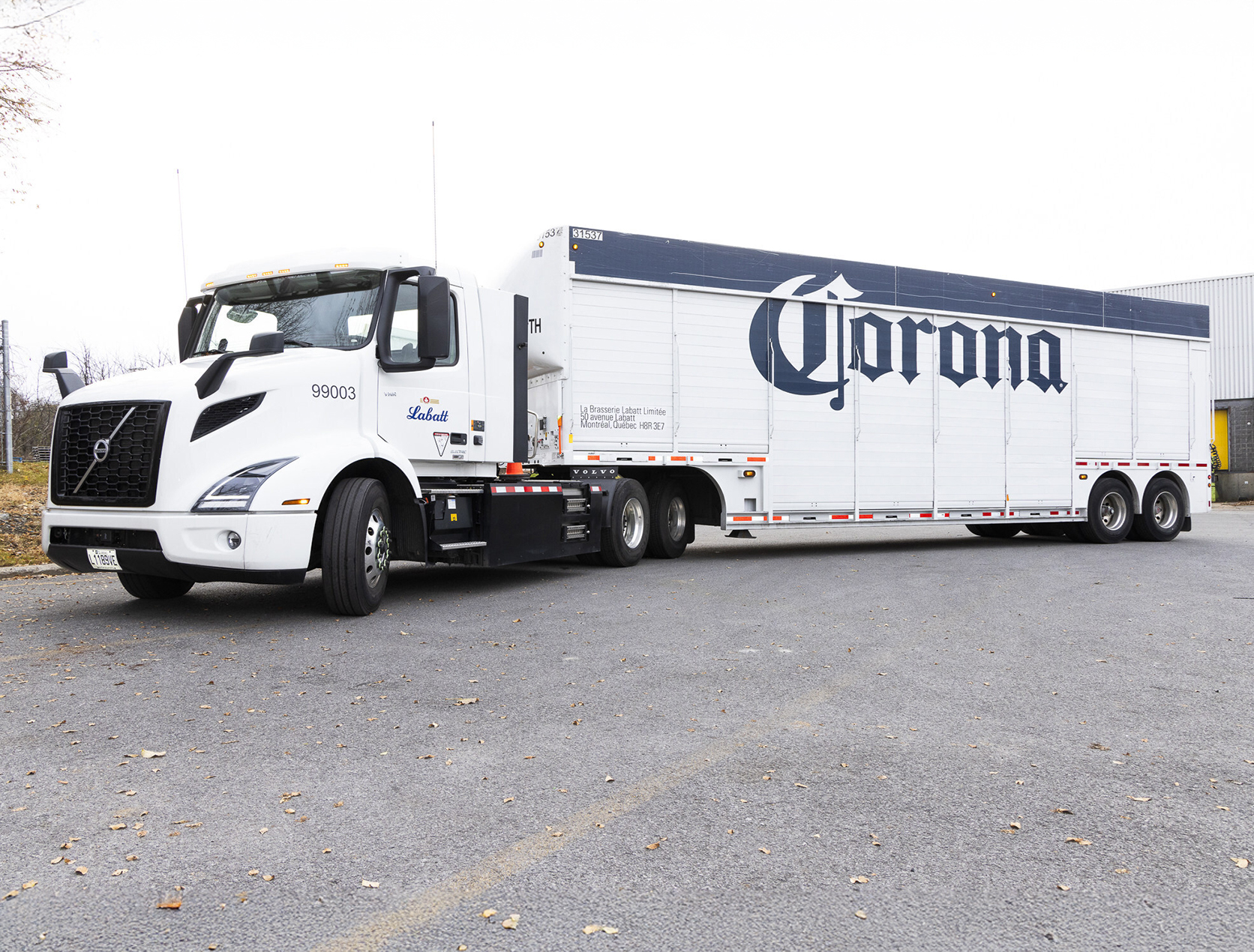 Labatt Invests $5.47 Million To Expand Fleet In Quebec