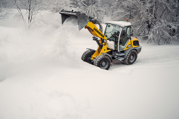 Winter Wonders: Liebherr Wheel Loaders Versatile In Snow And Ice