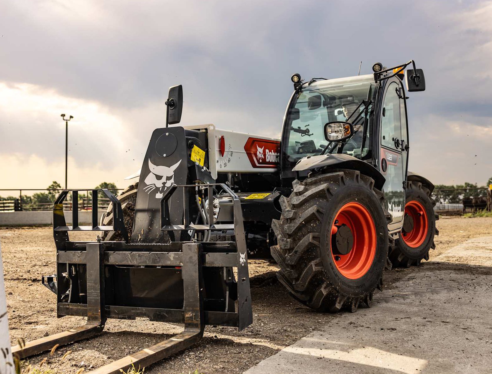 Bobcat Introduces TL623 Telehandler