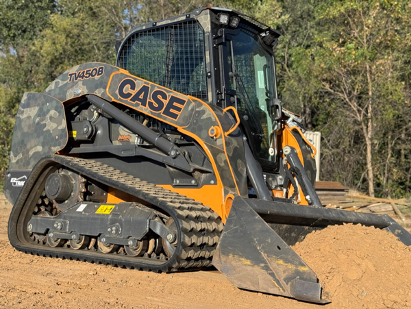 CASE Introduces Custom Compact Track Loader Wraps