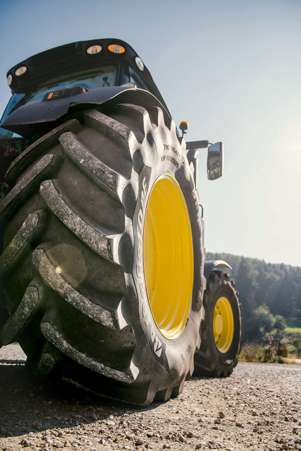 Firestone Ag Introduces Premium Bridgestone Tractor Tires