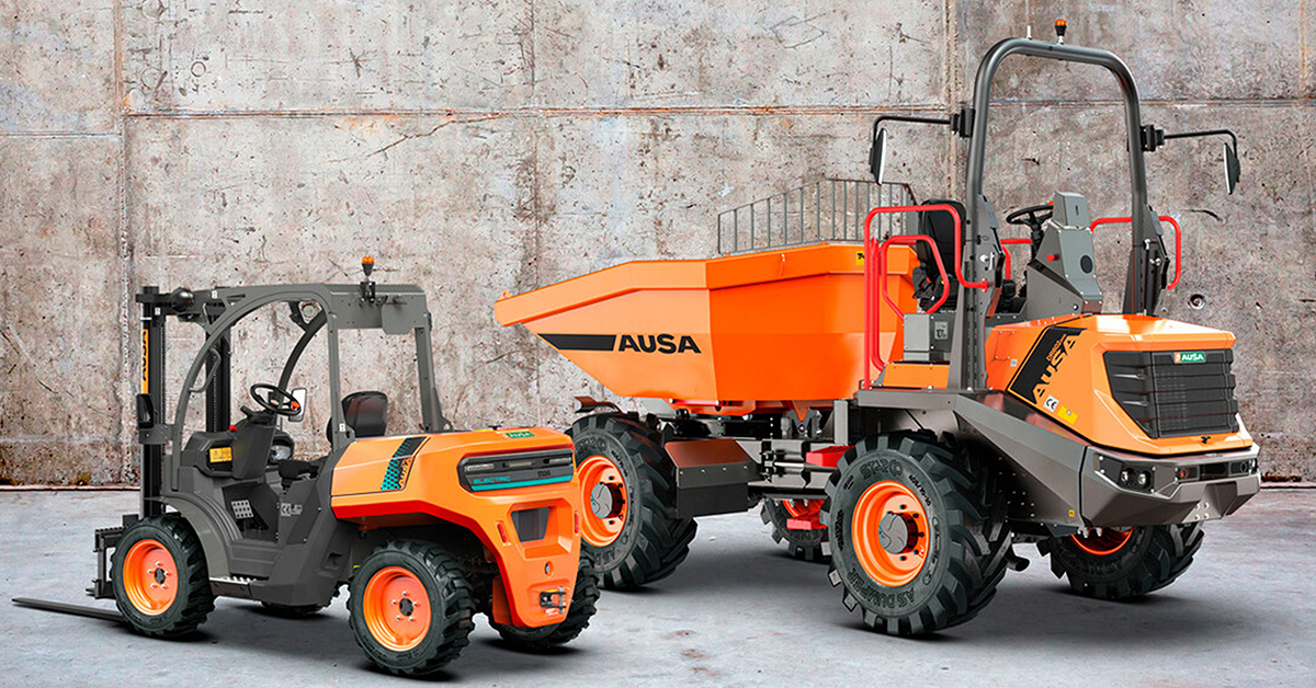 AUSA Unveils Electric Rough Terrain Forklift And Reversible Dumper