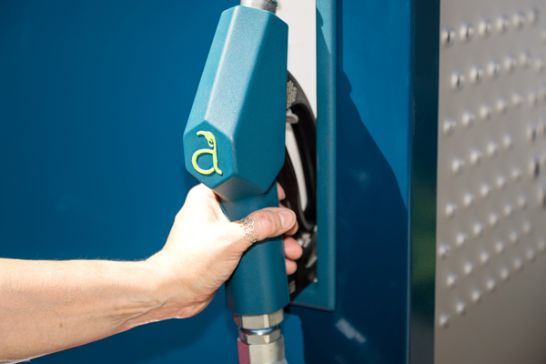 Can You Make Gasoline Out Of Thin Air? Aircela thinks it has a solution. 