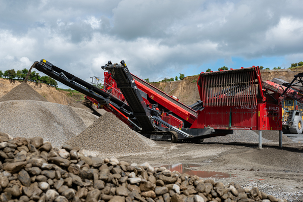 Finlay Launches New 693 & 694 Inclined Screeners