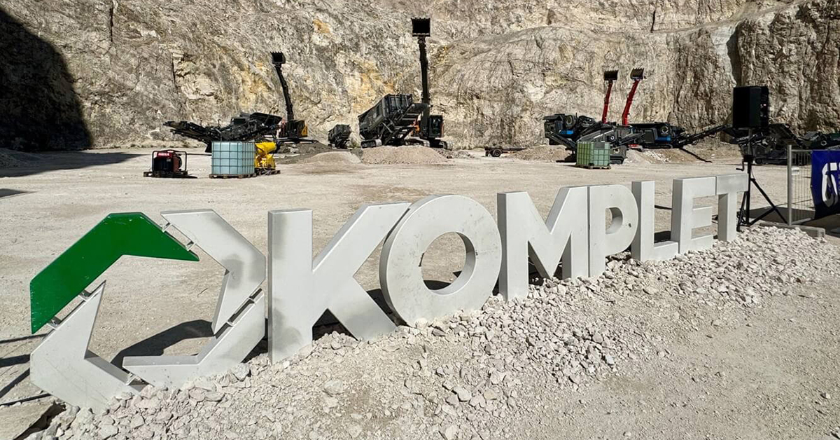 Komplet Celebrates 25 Years of Innovation