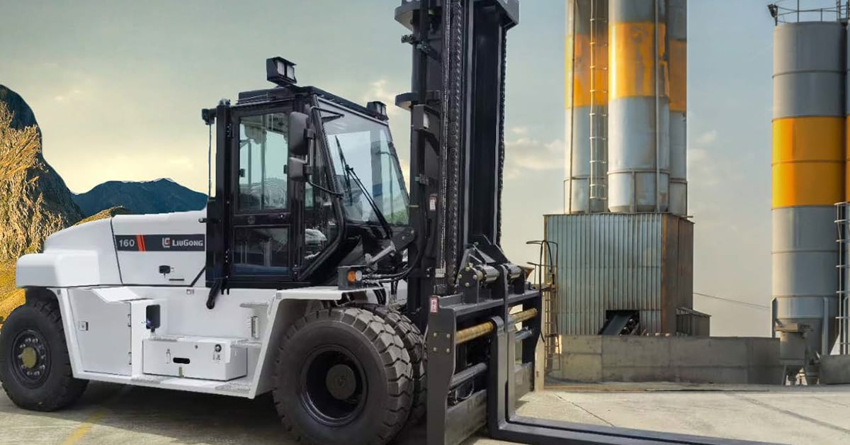 LiuGong Unveils Flagship Forklift