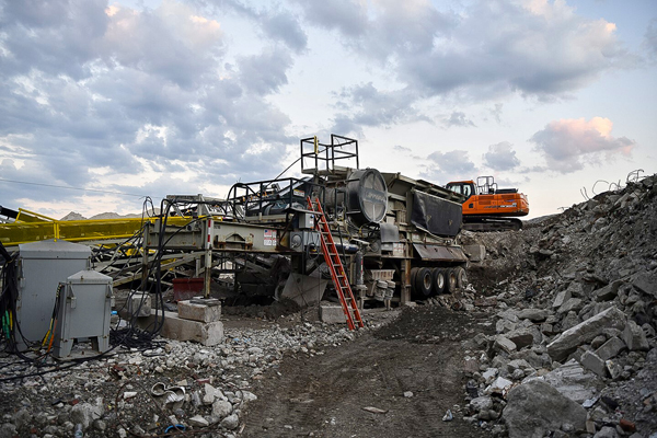 Meet A Recycling Powerhouse: The Lippmann 3062 Jaw Crusher