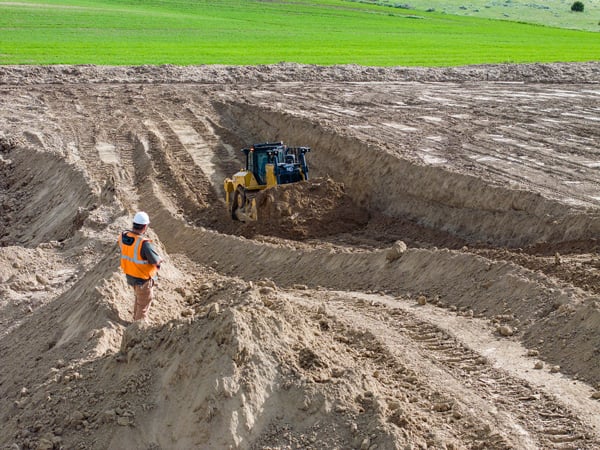 New Cat D8 Dozer Provides Next-Level Technology