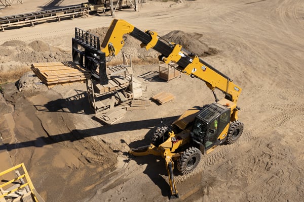 Caterpillar Launches New Telehandlers