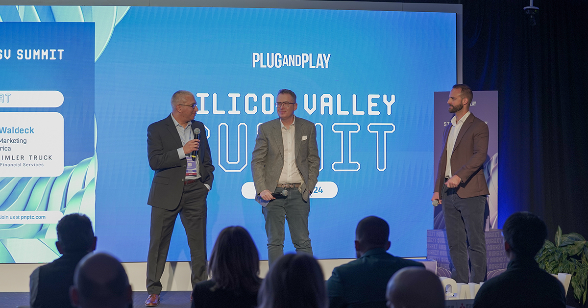 Plug And Play Joins Forces With Daimler Truck North America