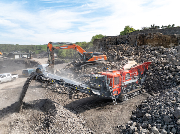 Finlay Unveils Transport-Friendly J-1280 Jaw Crusher