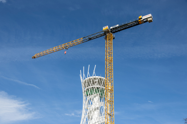 Liebherr Tower Crane Lifts Steel Components For Giant Witches Broom