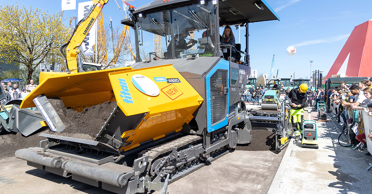 Electric-Drive Paver Grabs Attention At Bauma