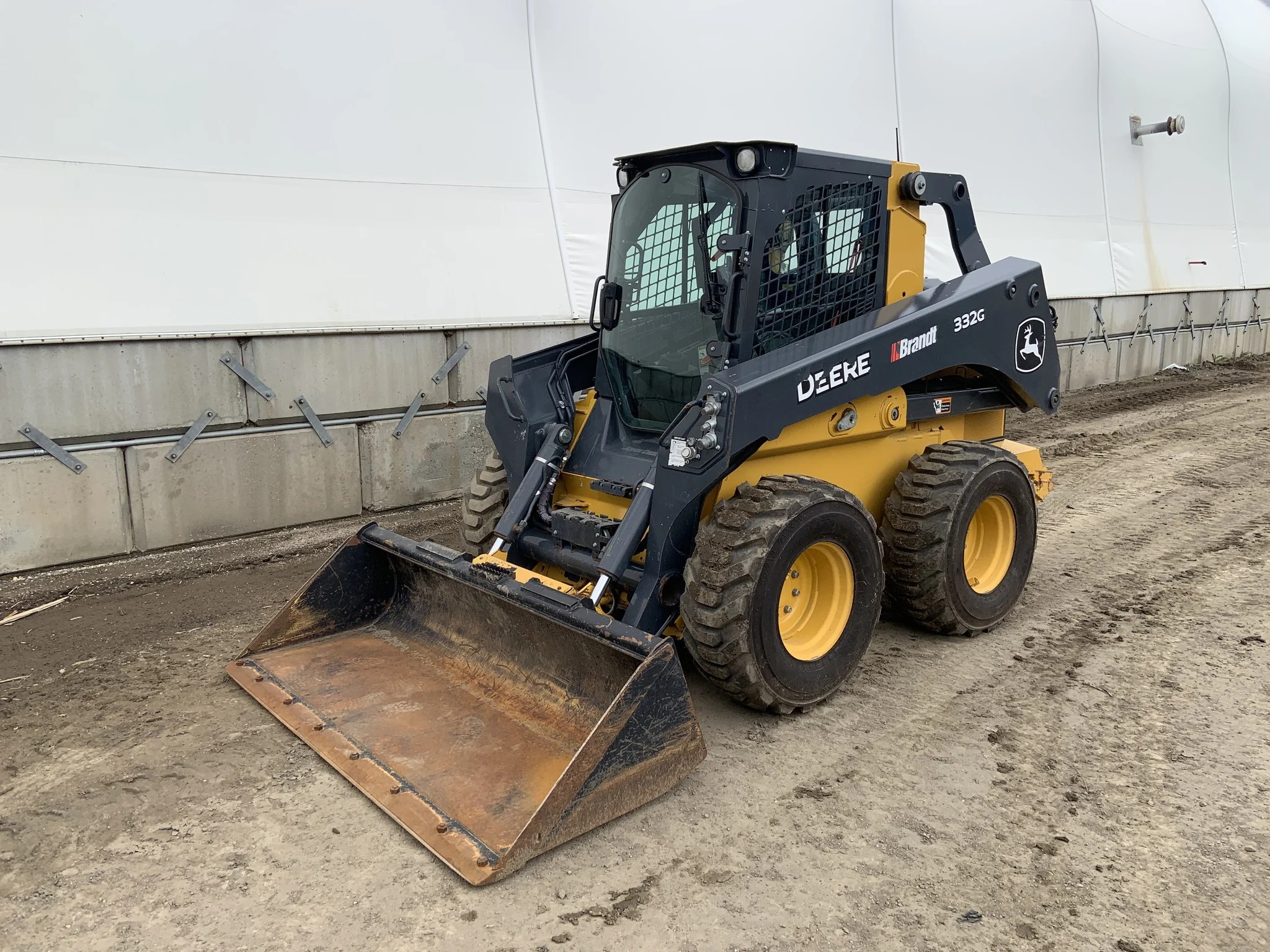John Deere Skid Steer