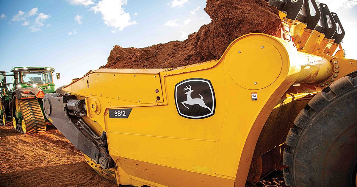 John Deere Introduces Two New Direct Hitch Scraper Models
