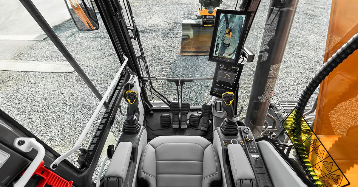 Engcon & Develon Join Forces To Launch Tiltrotator-Ready 9 Series Excavators