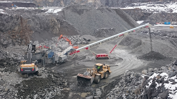Telestack Launches TCL 2031 Track Mounted Conveyor