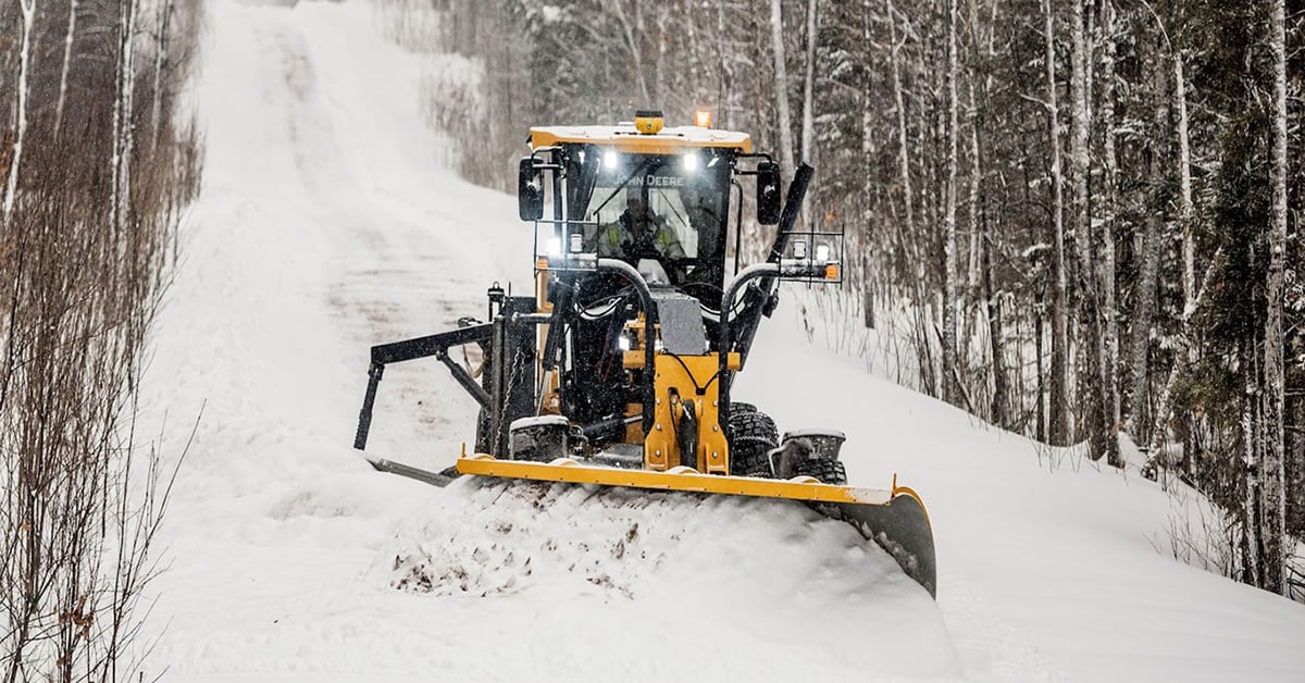 John Deere Debuts Snow Removal Mapping