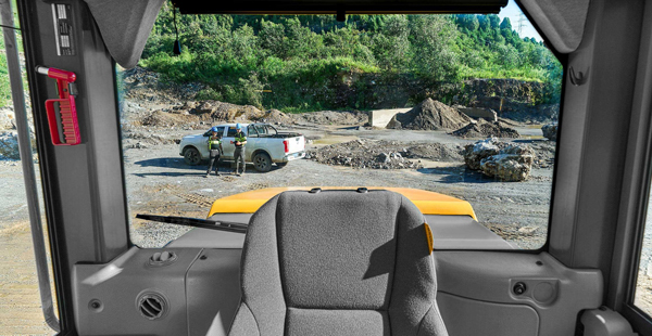 Volvo Construction Wins Award For New Electric Design