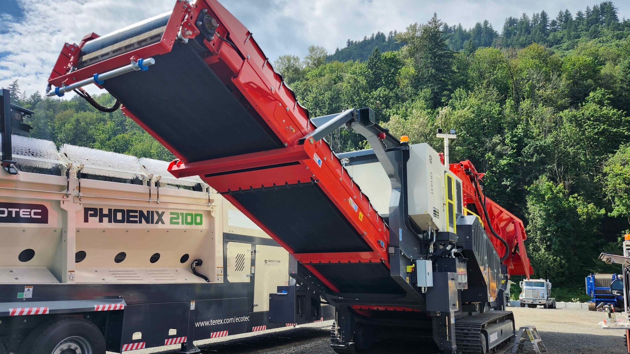 2025 Sandvik QH441 mobile cone crusher, from a Supply Post listing