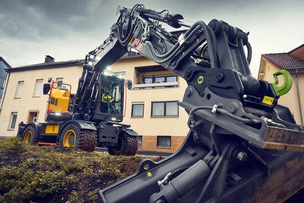 Volvo CE Brings Next-Gen Wheeled Excavators To North America