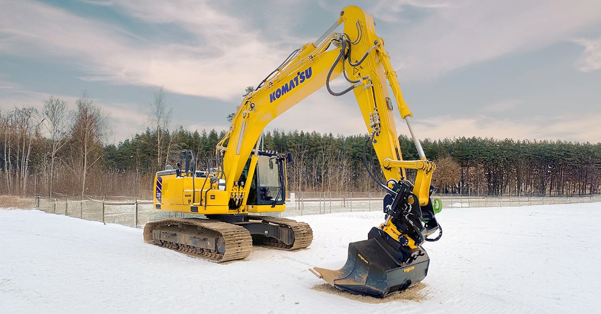 Komatsu Integrates engcon Tiltrotators